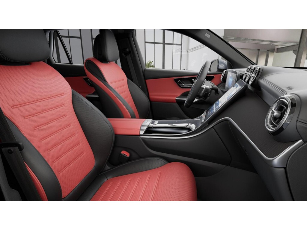 2026 Mercedes Benz GLC 300 photo 4