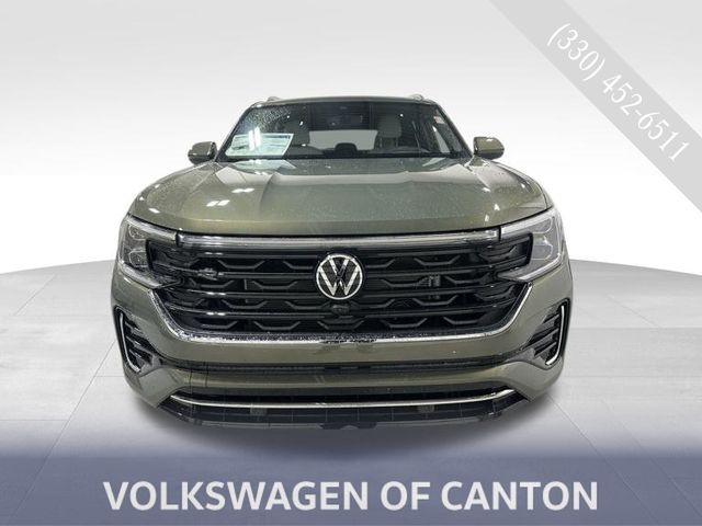 2026 Volkswagen Atlas Cross Sport SEL Premium R-LINE's photo