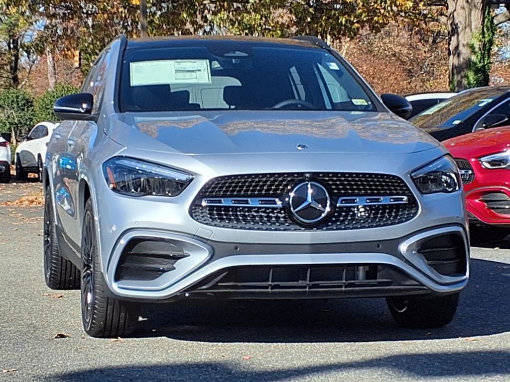2025 Mercedes Benz GLA 250 photo 2
