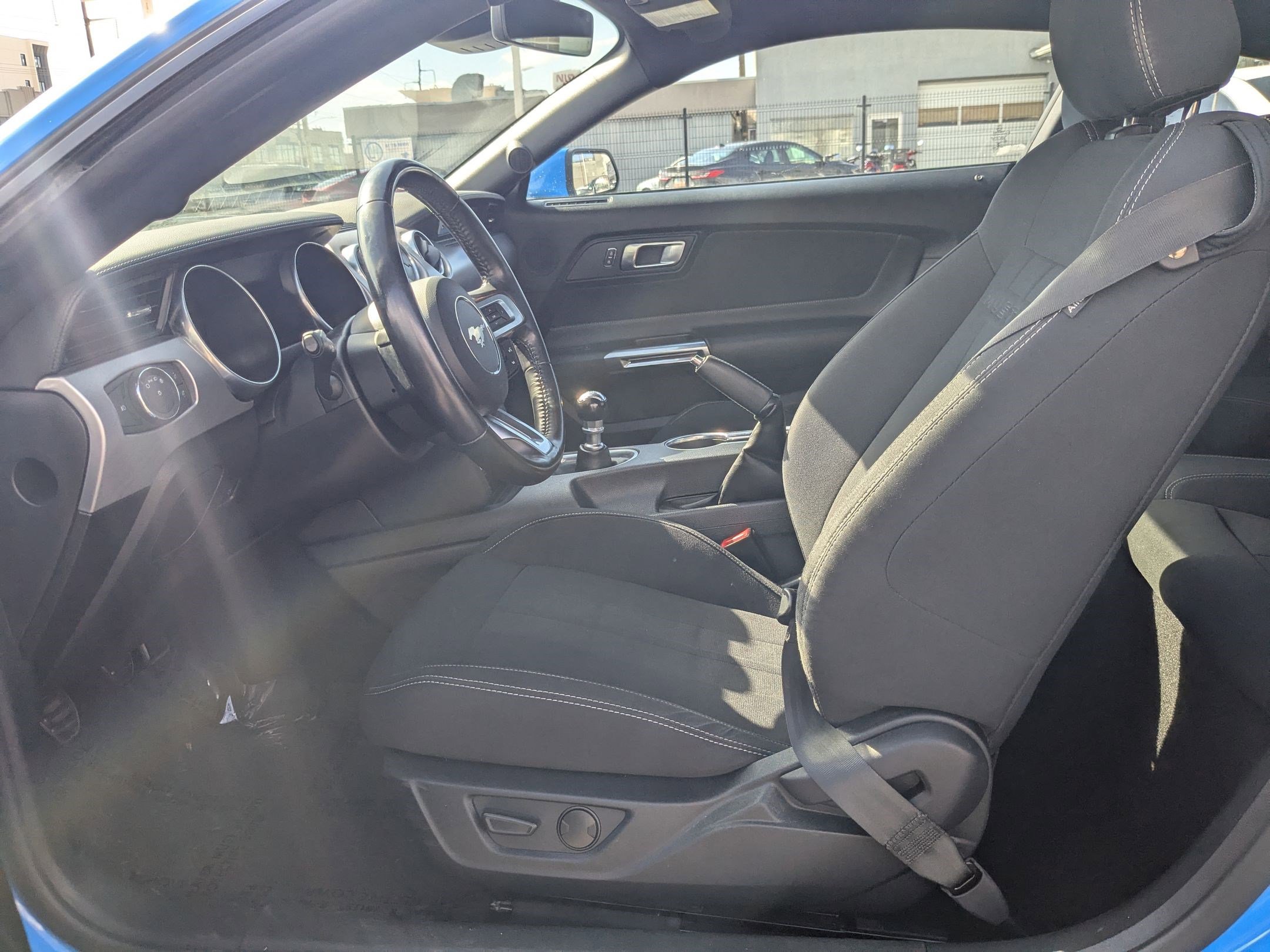 2022 Ford Mustang GT photo 25