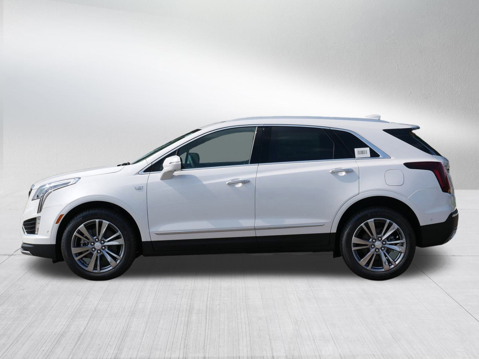 2025 Cadillac XT5 Premium Luxury photo 4