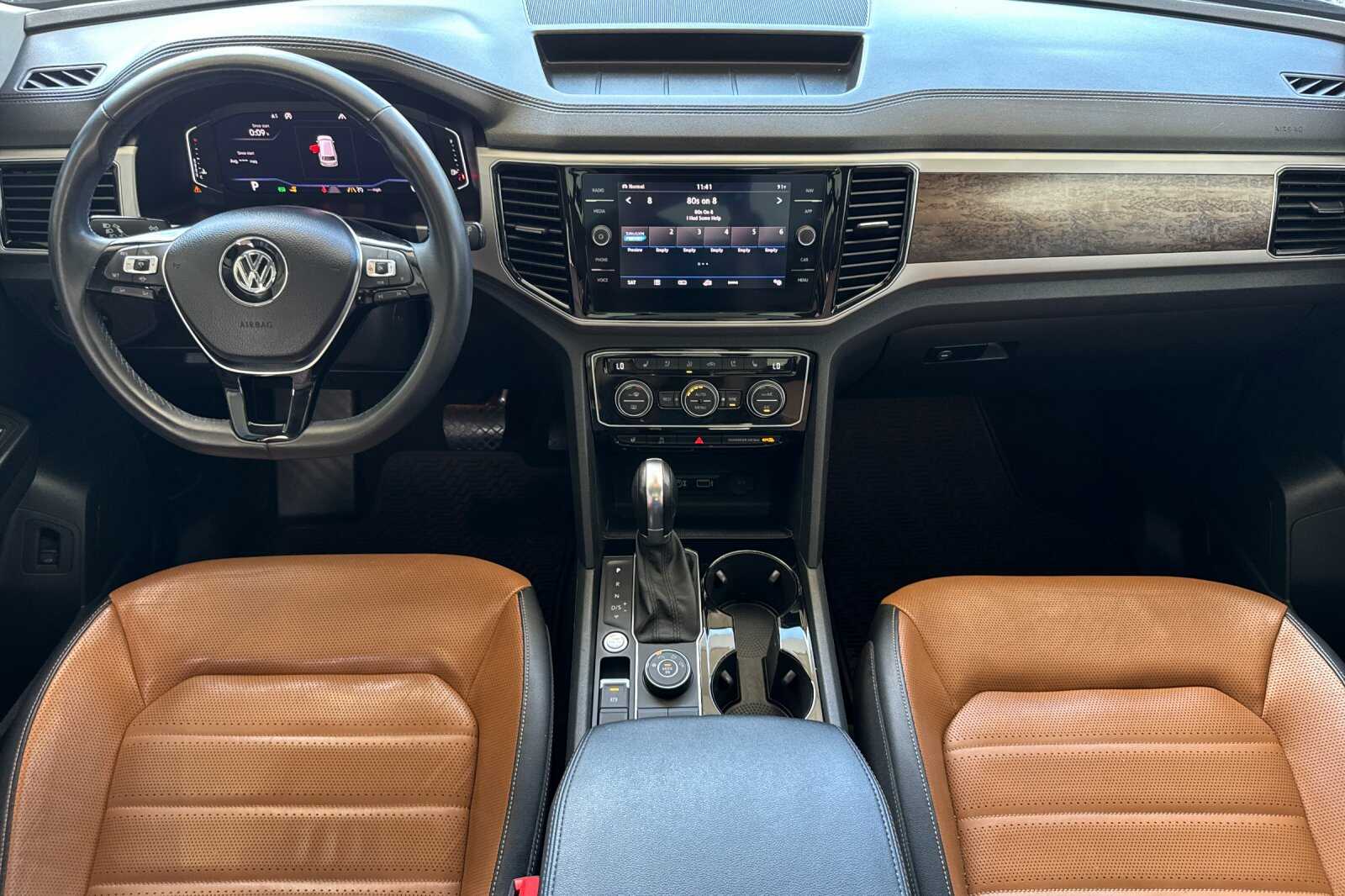 2019 Volkswagen Atlas V6 SEL Premium photo 12