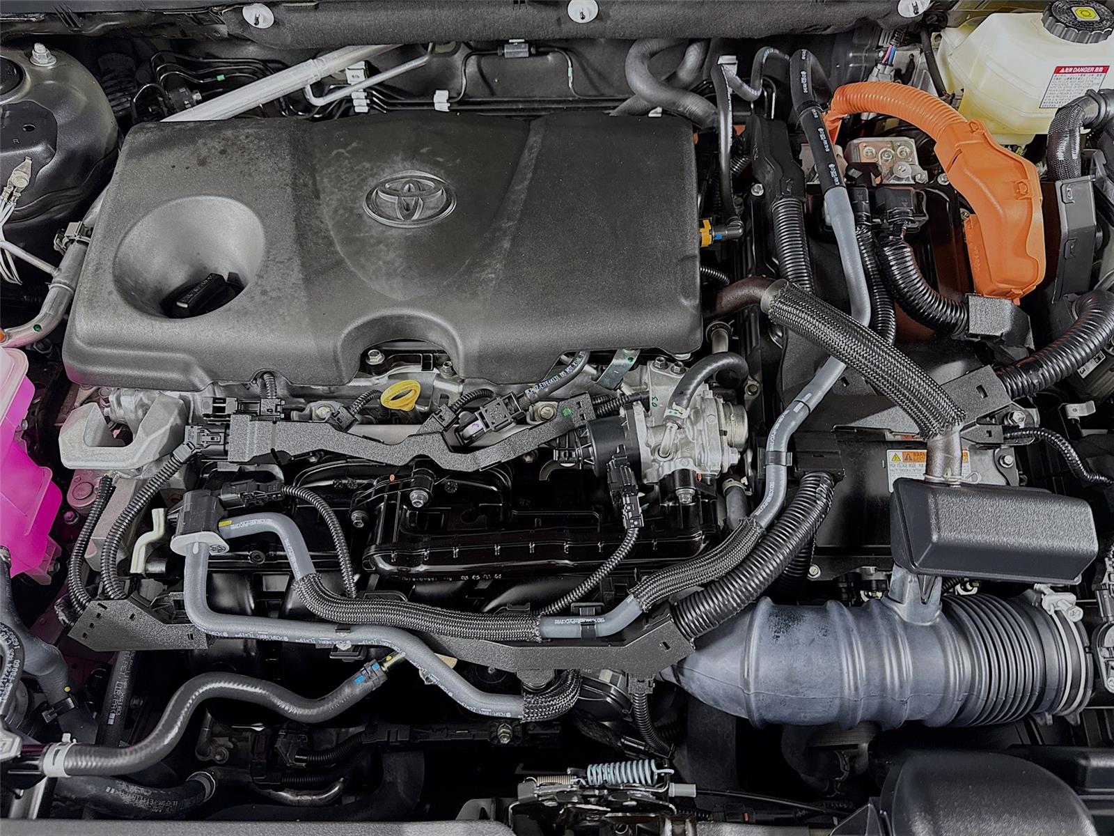 2024 Toyota RAV4 Hybrid XLE photo 42