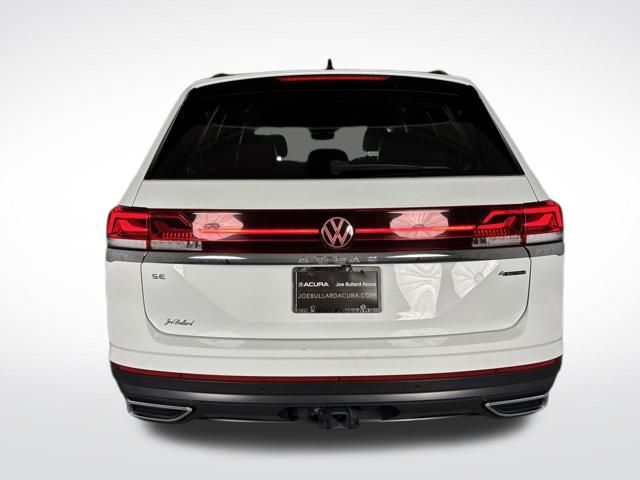 2024 Volkswagen Atlas SE Technology photo 3