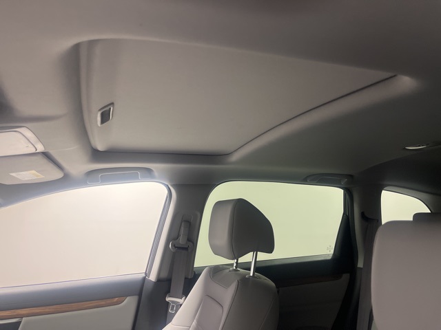 2018 Honda CR-V Touring photo 9