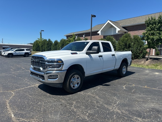 2025 Ram 2500 Tradesman photo 4