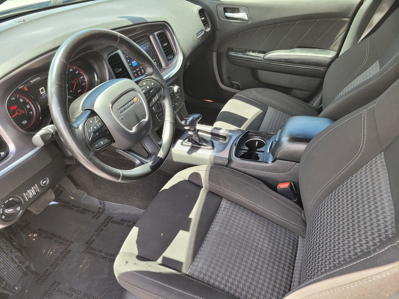 2021 Dodge Charger SXT photo 13