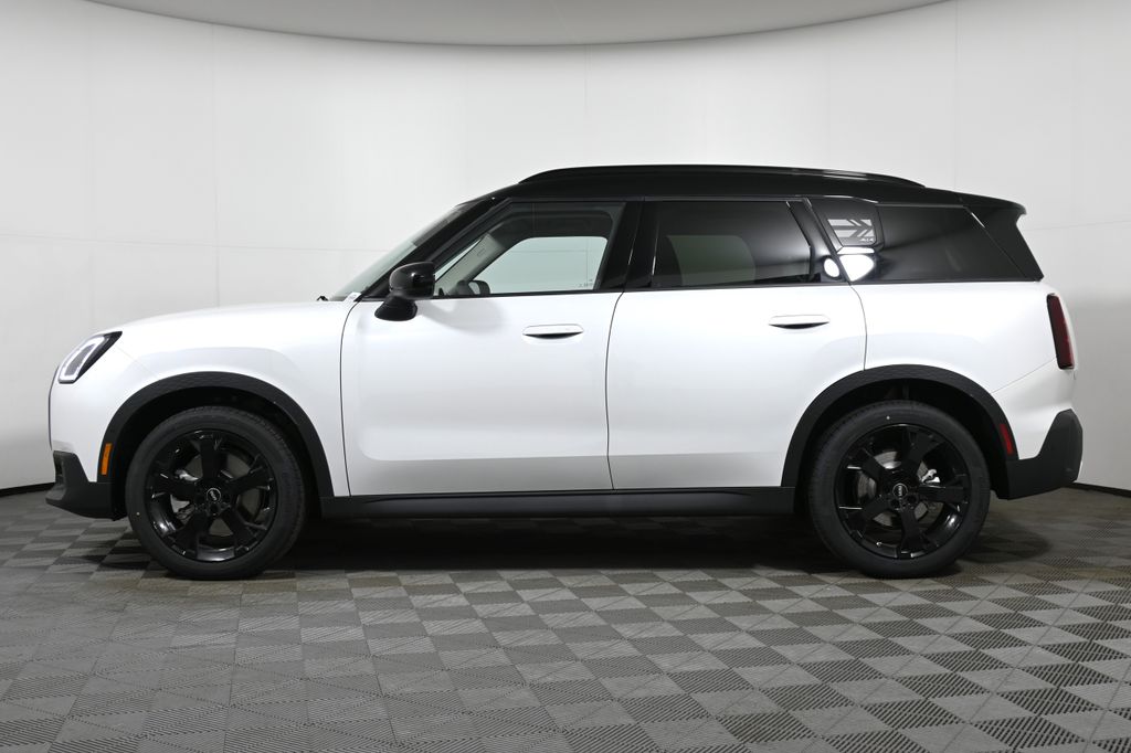 2025 Mini Countryman S ALL4 photo 2