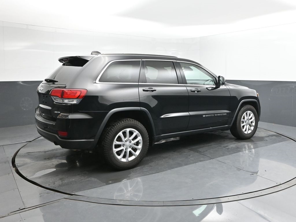 2022 Jeep Cherokee Laredo photo 6