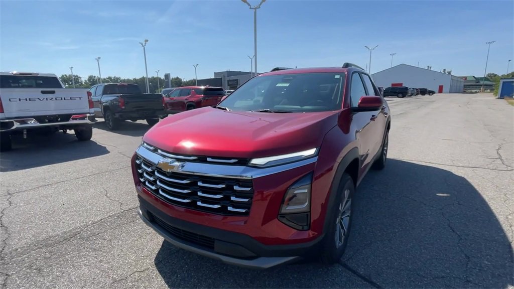 2026 Chevrolet Equinox photo 4