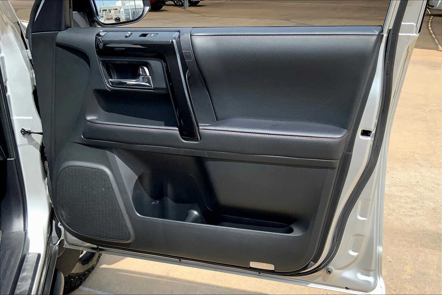 2021 Toyota 4Runner TRD Premium photo 23