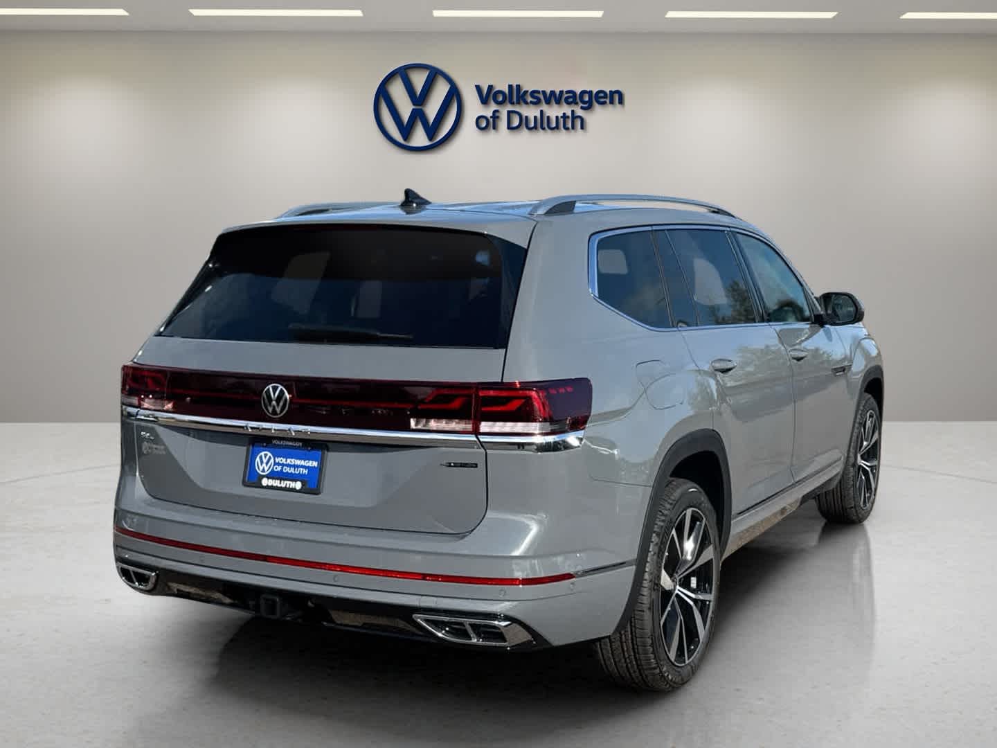 2026 Volkswagen Atlas SEL Premium R-Line photo 4