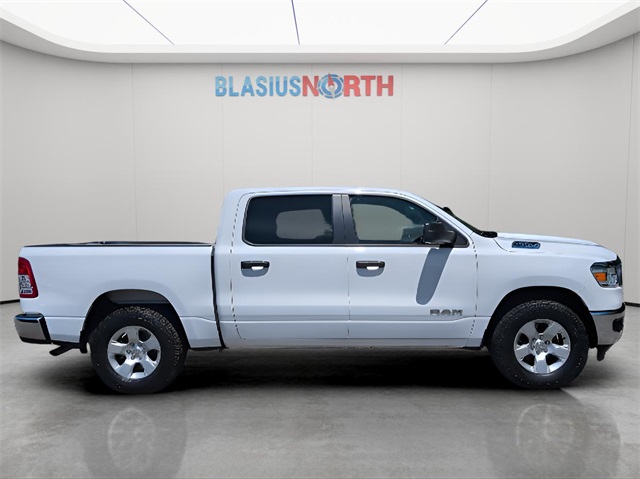 2023 Ram 1500 Big Horn Lone Star photo 3