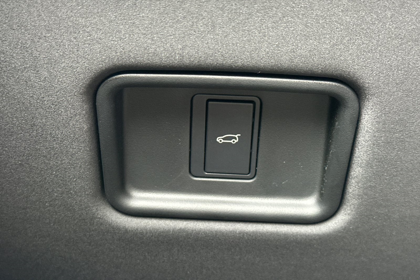 2025 Land Rover Range Rover Sport photo 26