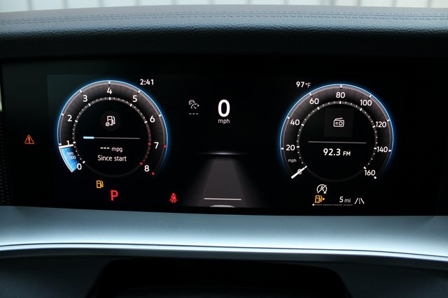 2025 Volkswagen Tiguan SE R-Line Black photo 8