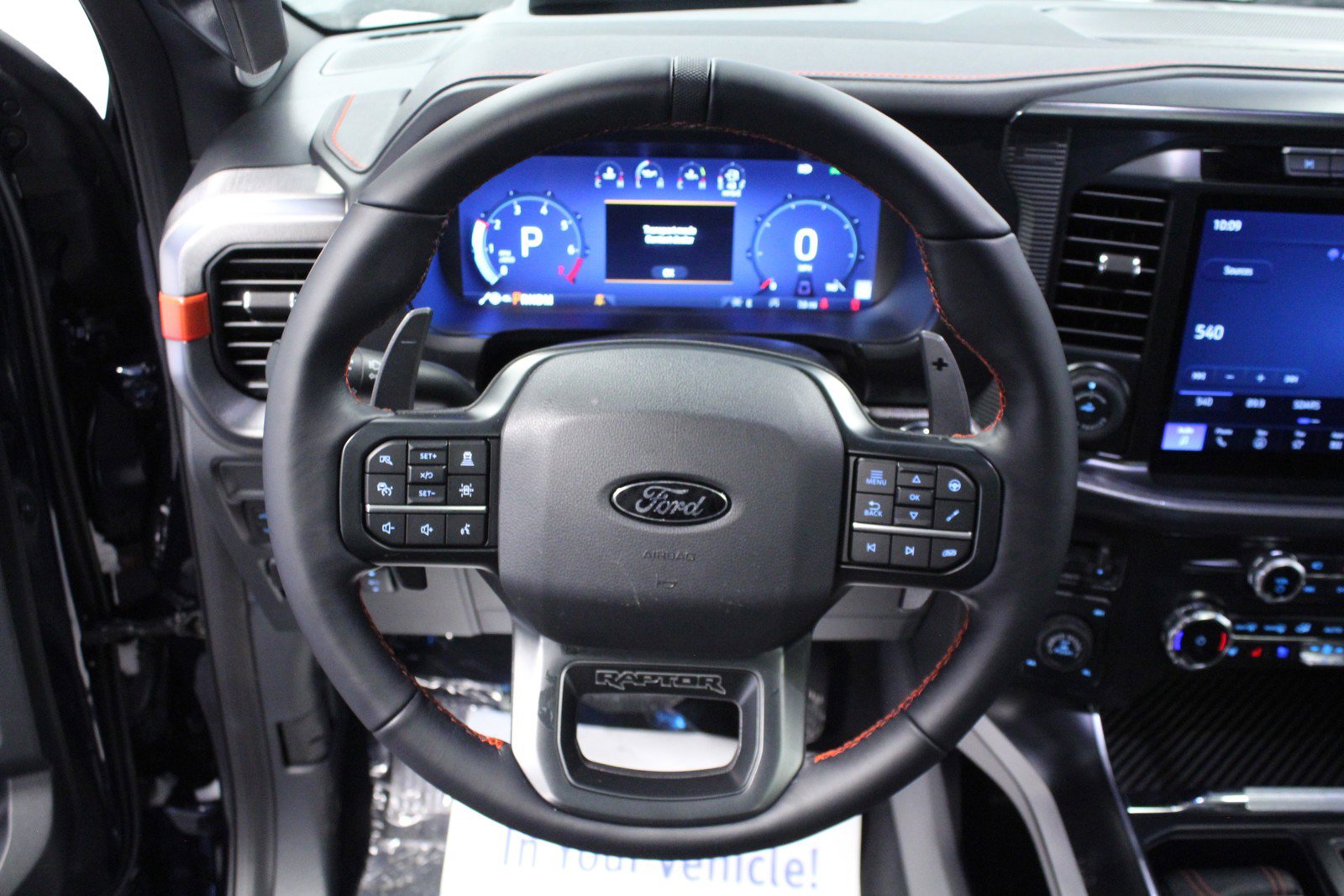 2025 Ford F-150 Raptor photo 14
