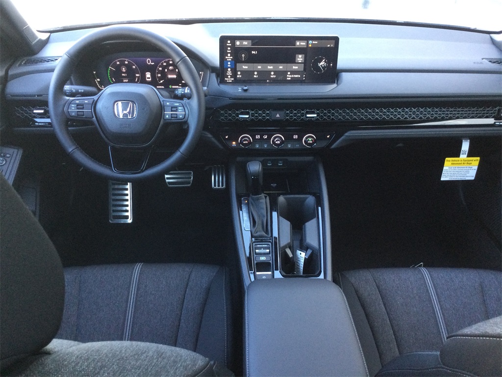 2025 Honda Accord Hybrid Sport photo 12