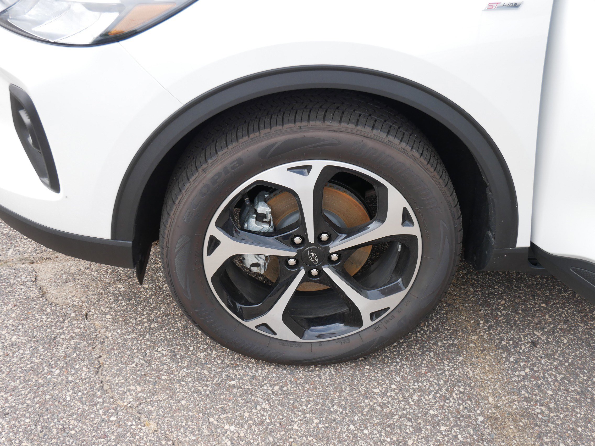 2025 Ford Escape ST-Line Select photo 15