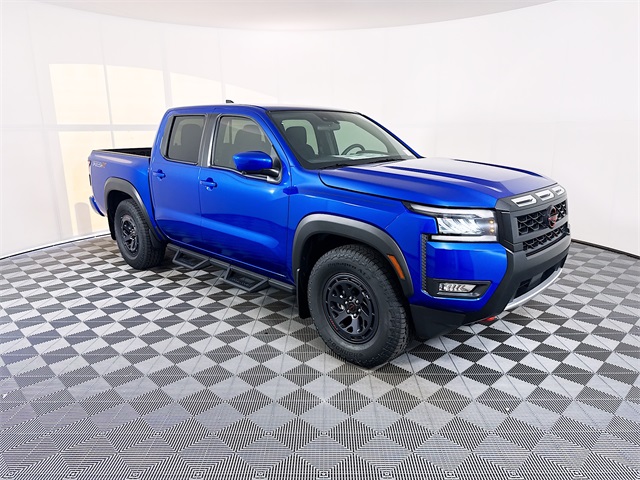 2026 Nissan Frontier PRO-X's photo