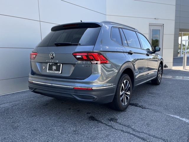 2022 Volkswagen Tiguan S photo 17