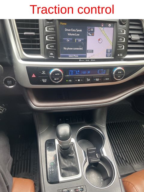 2018 Toyota Highlander Limited Platinum photo 10