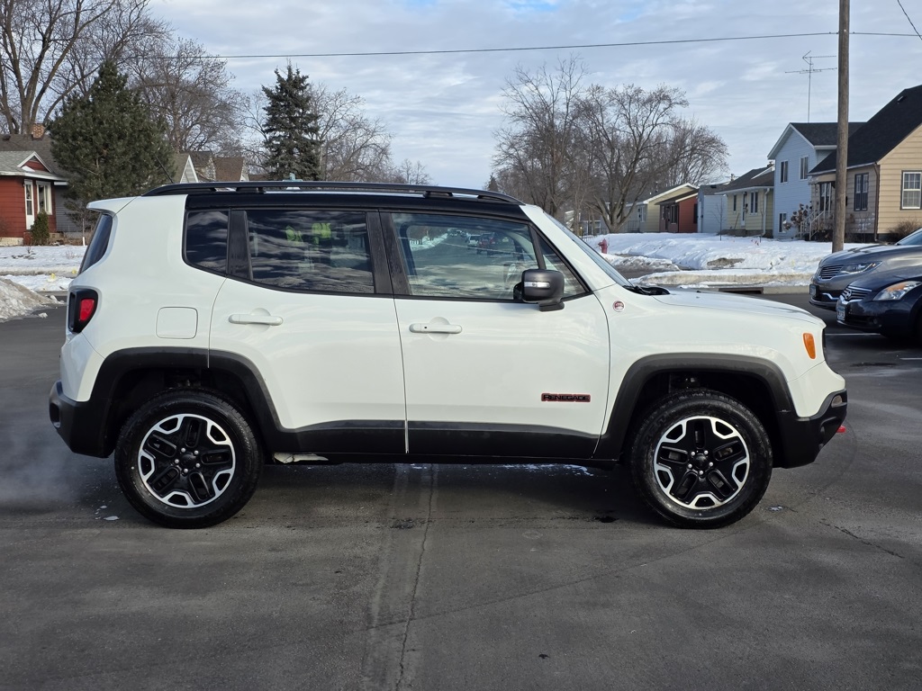 2017 Jeep Renegade Trailhawk