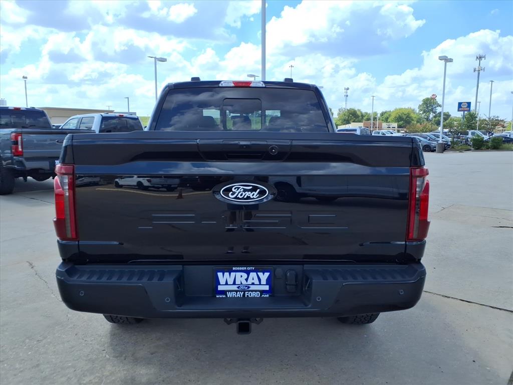 2025 Ford F-150 XLT photo 3