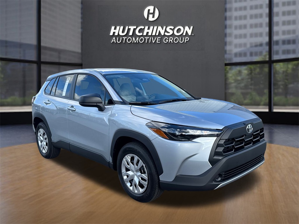 2026 Toyota Corolla Cross L's photo