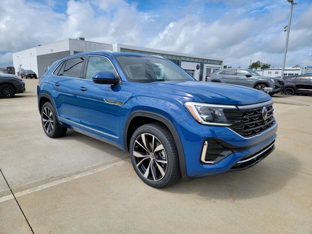 2025 Volkswagen Atlas Cross Sport SEL Premium R-LINE's photo