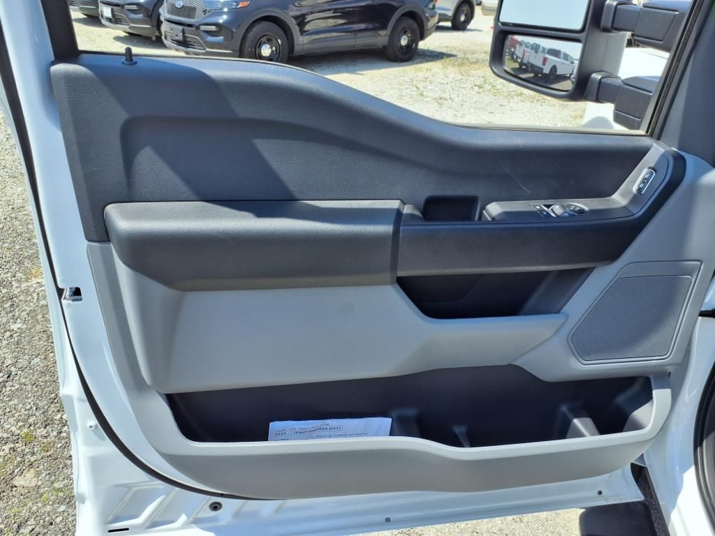 2024 Ford F-550 XL photo 10