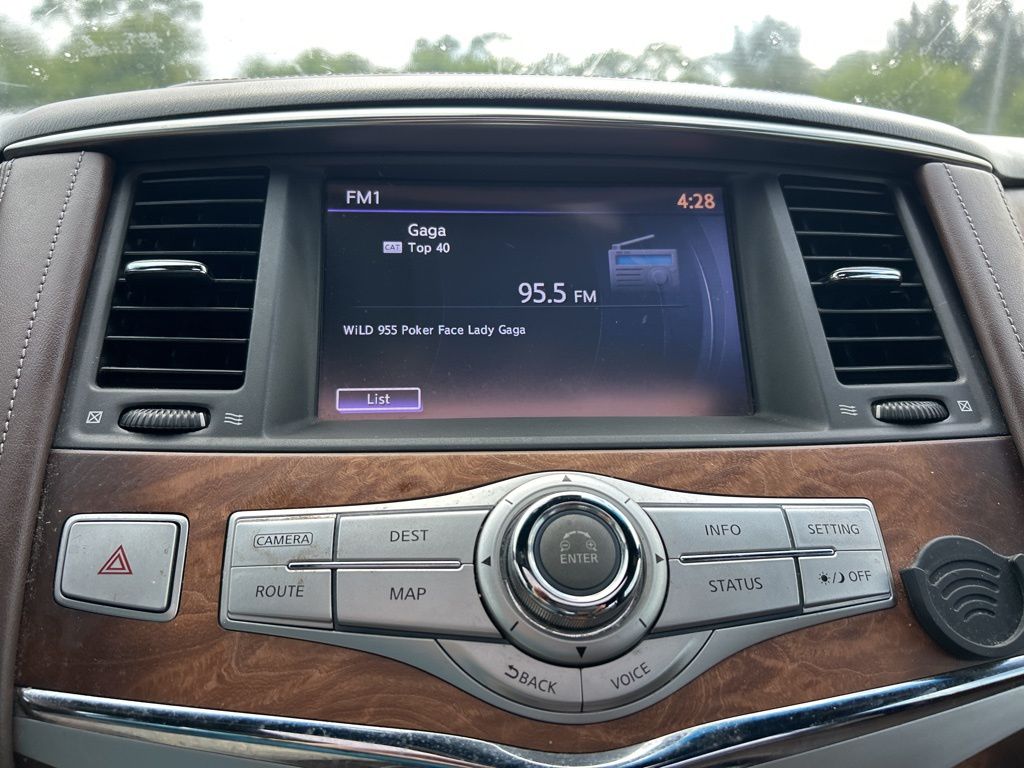2016 Infiniti QX80 Limited photo 22
