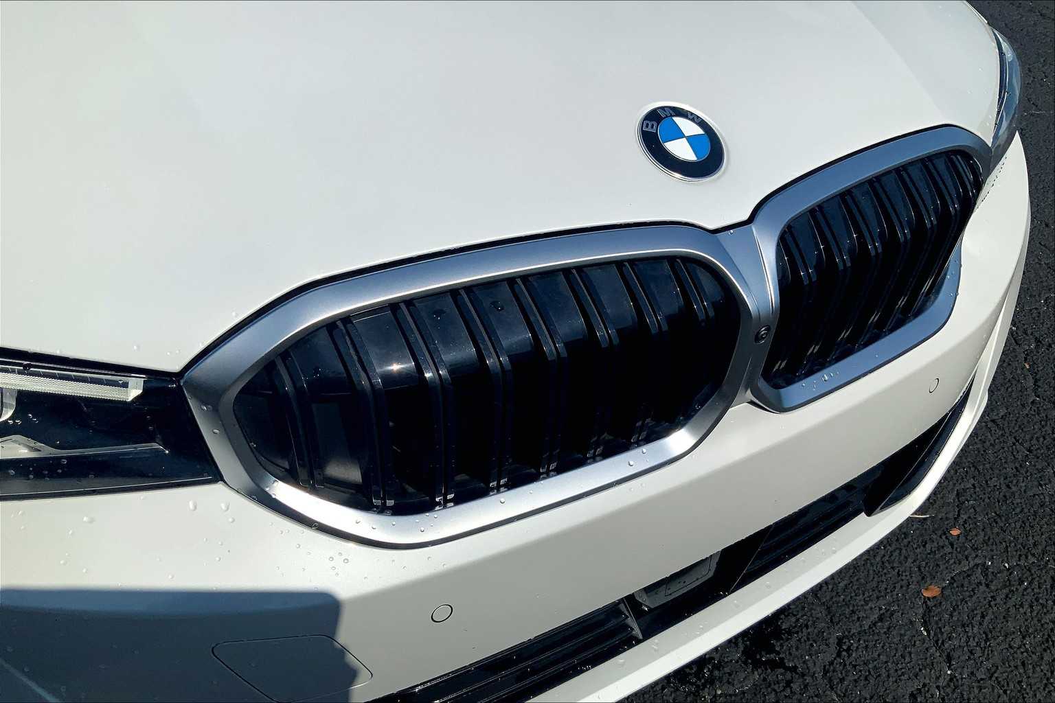 2025 Bmw 330i photo 28