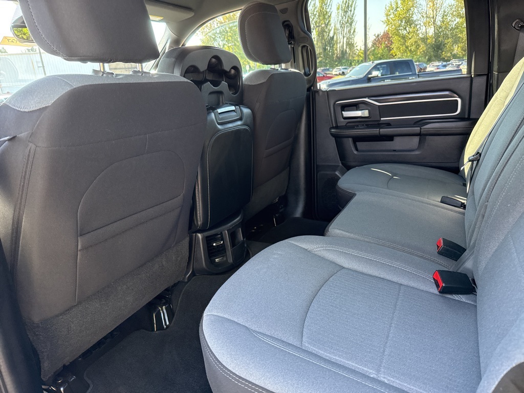 2024 Ram 2500 Big Horn photo 18