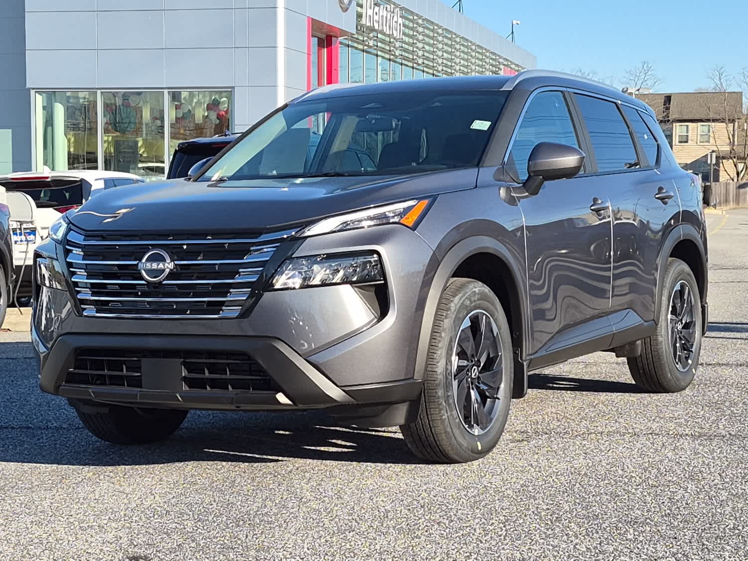 2026 Nissan Rogue SV's photo