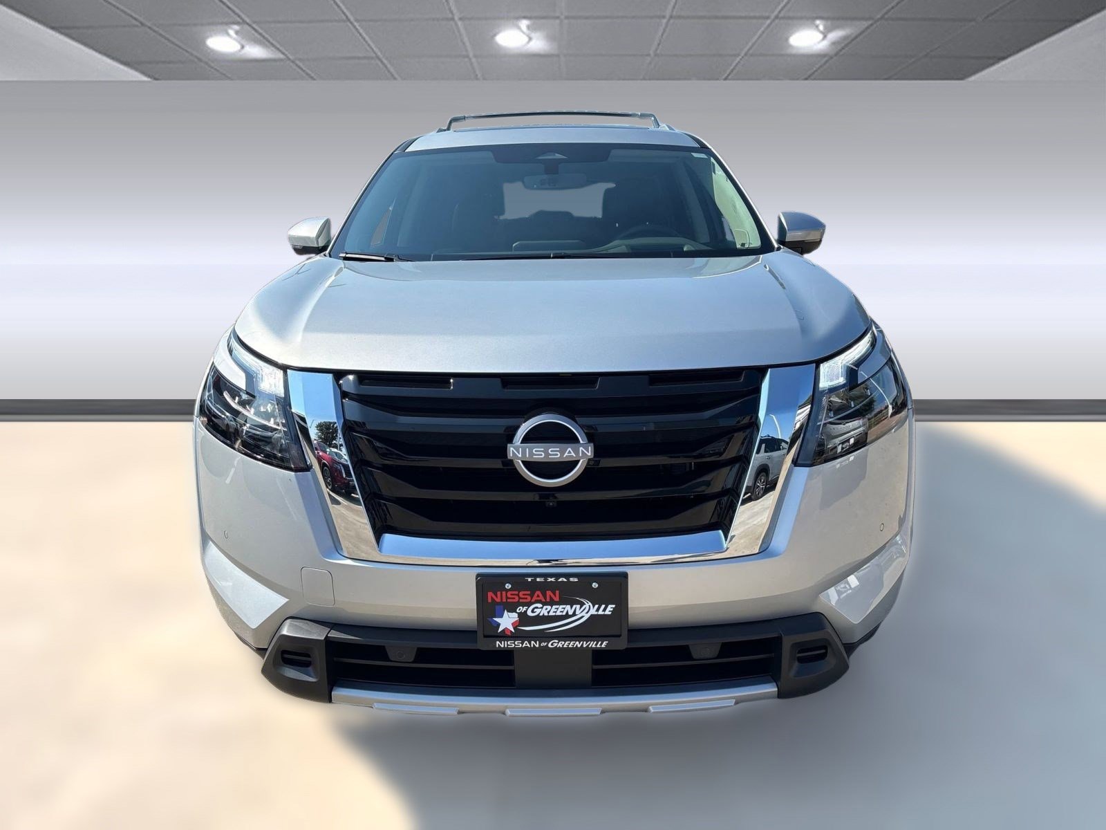 2025 Nissan Pathfinder Platinum photo 6