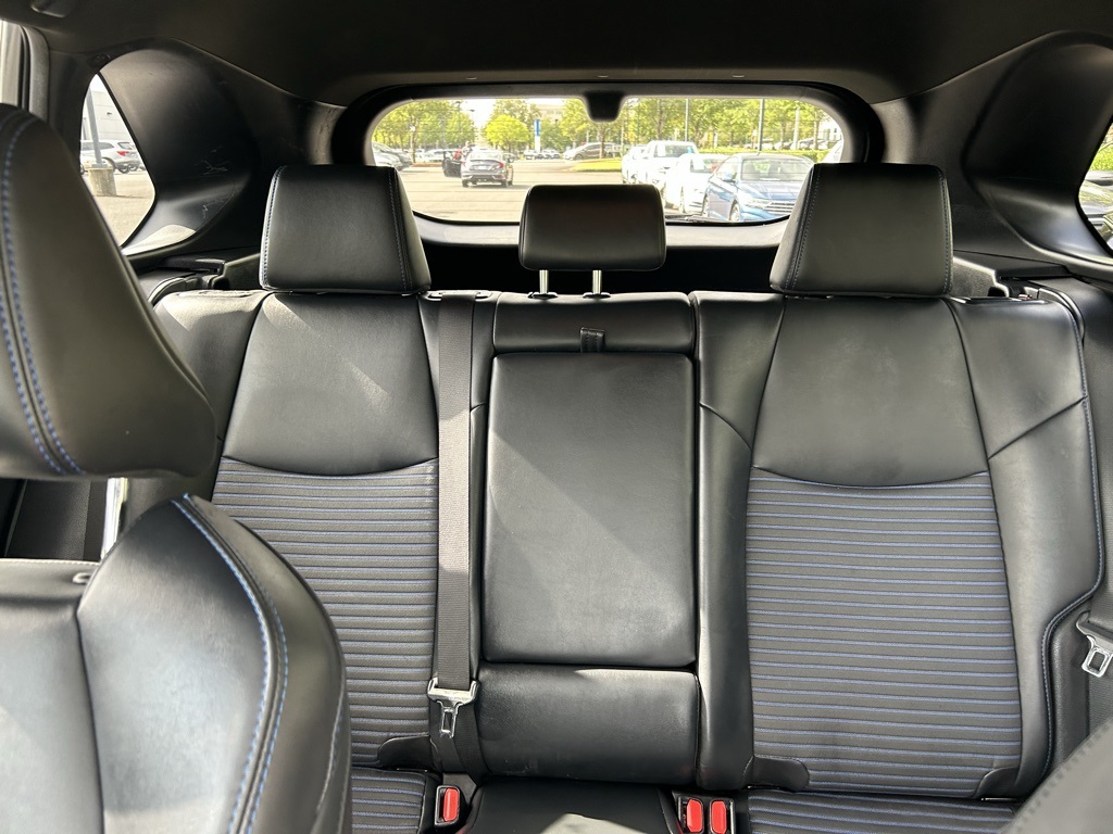 2020 Toyota RAV4 Hybrid XSE photo 21