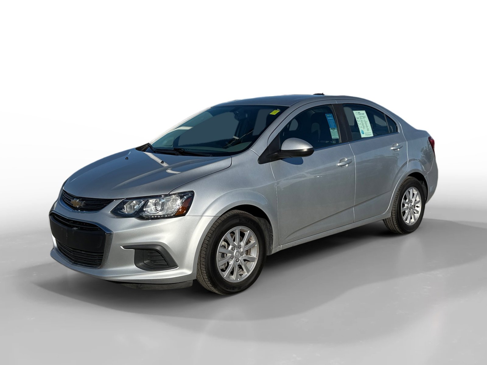 2017 Chevrolet Sonic LT's photo
