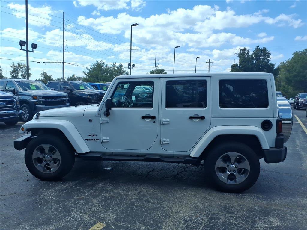 2017 Jeep Wrangler Unlimited Sahara photo 26