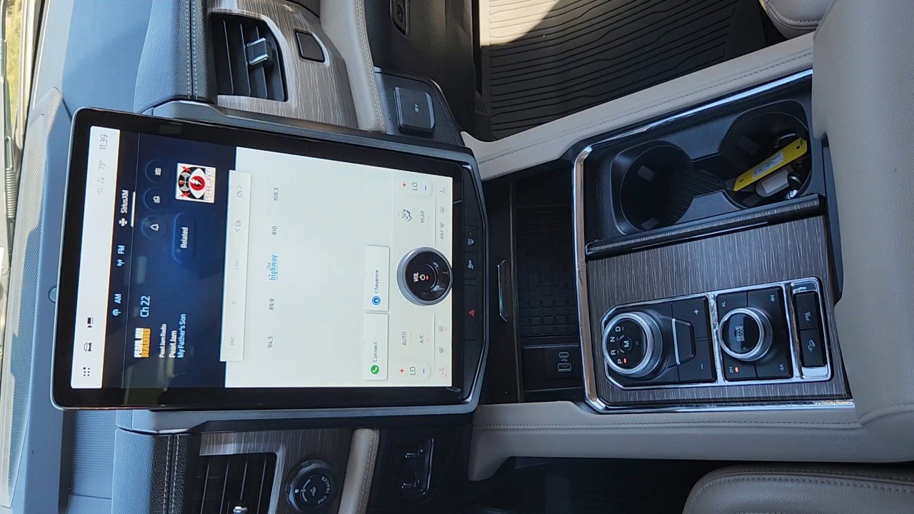 2023 Ford Expedition MAX Limited photo 13