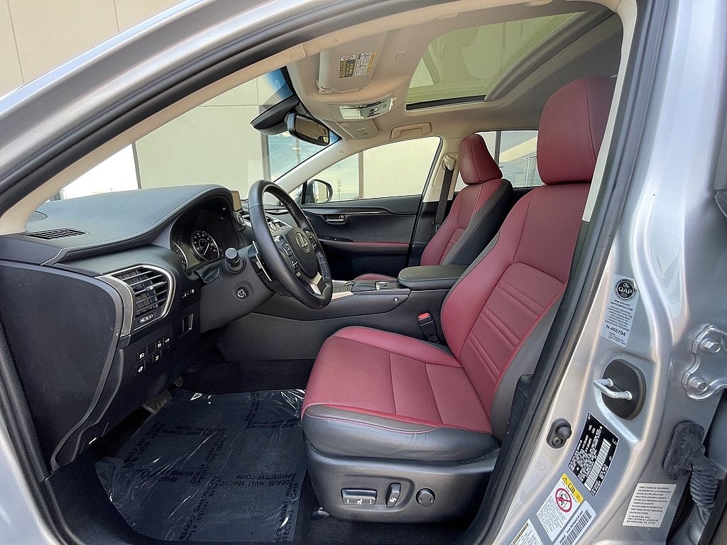 2019 Lexus NX 300 Luxury photo 24