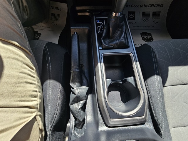 2021 Toyota Tacoma TRD Off-Road photo 9