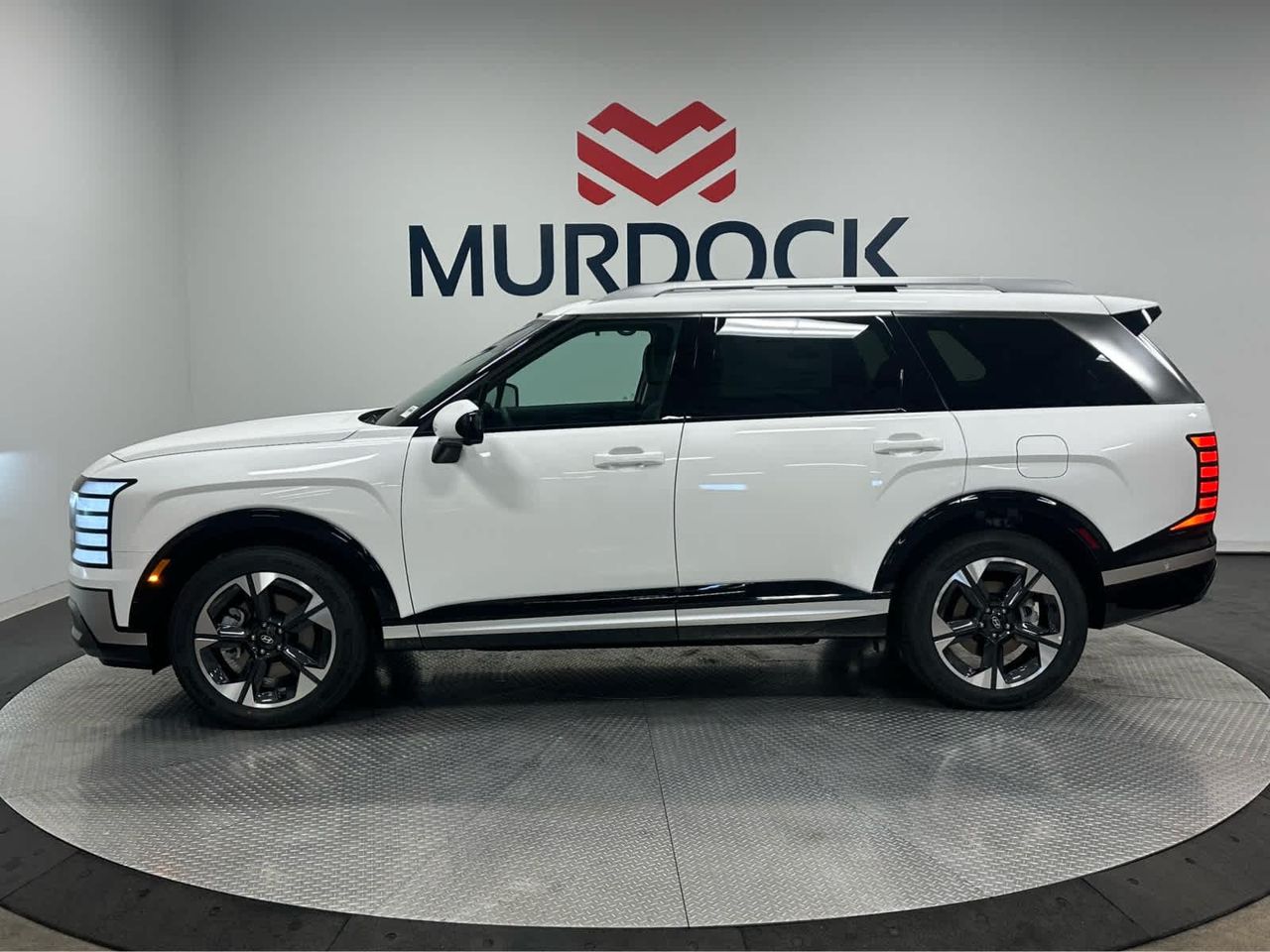 2026 Hyundai Palisade Limited photo 2