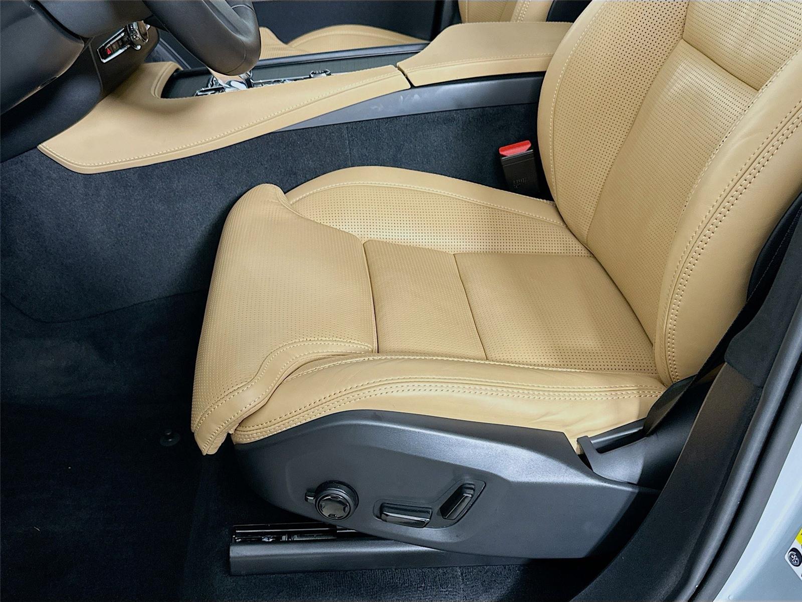 2025 Volvo XC90 photo 20
