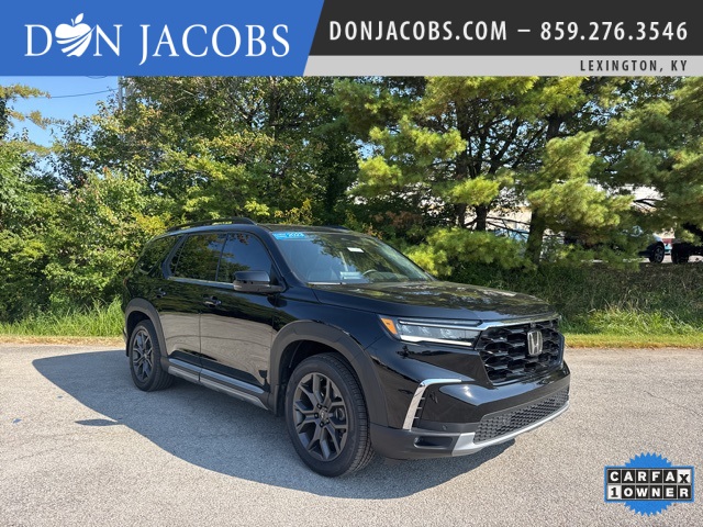 2023 Honda Pilot Elite's photo