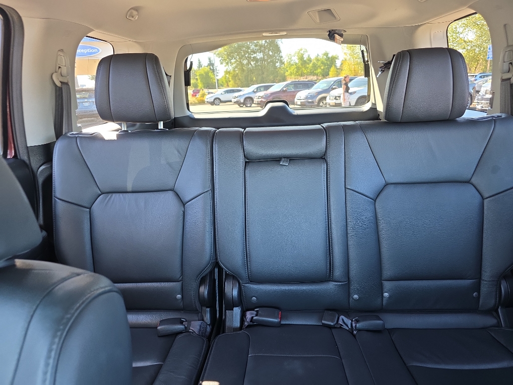 2015 Honda Pilot EX-L photo 28