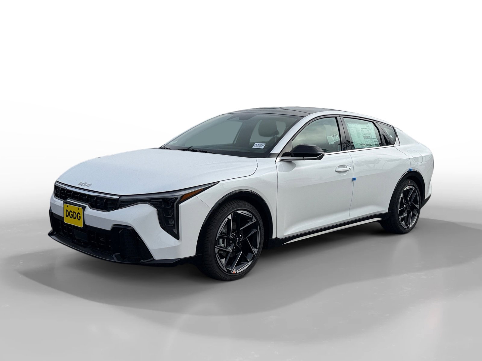 2025 Kia K4 GT-Line's photo