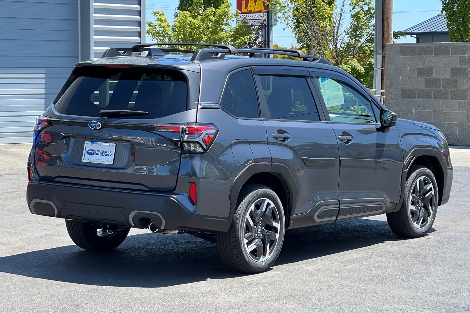 2025 Subaru Forester Limited photo 4