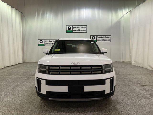 2026 Hyundai Santa Fe SE photo 2