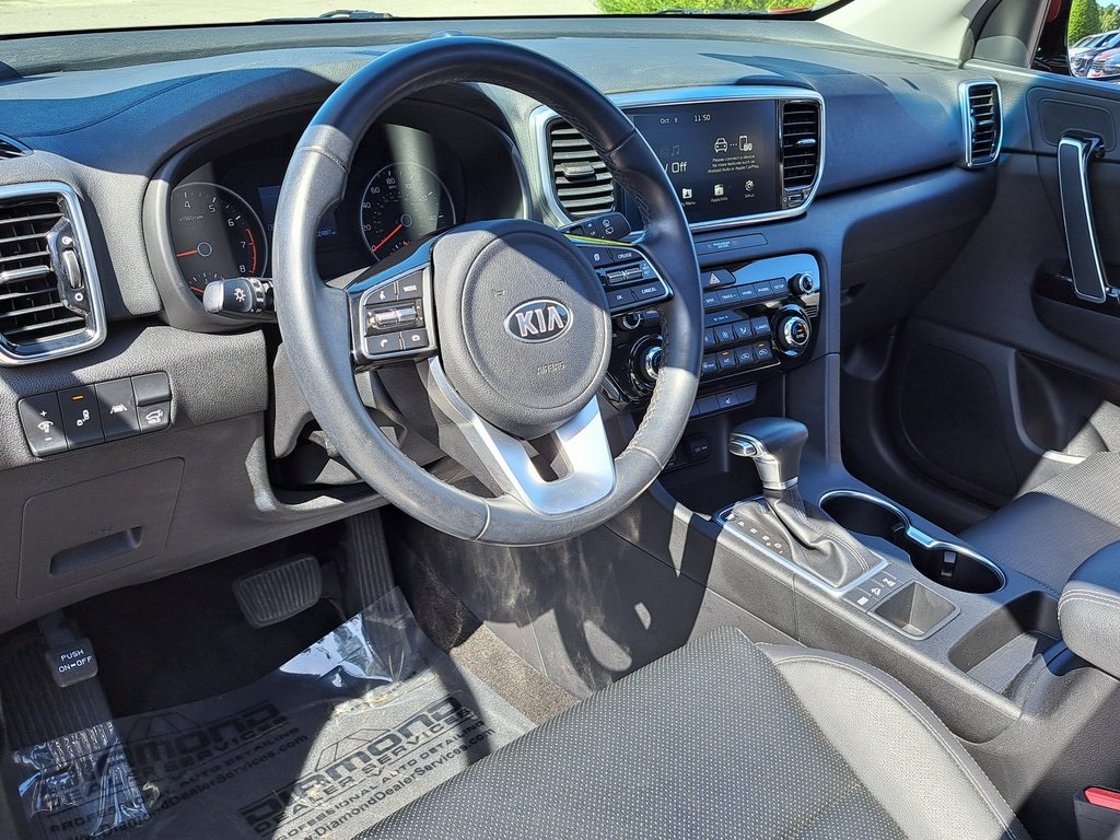 2022 Kia Sportage EX photo 8