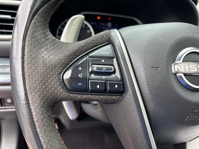 2023 Nissan Maxima SR photo 19